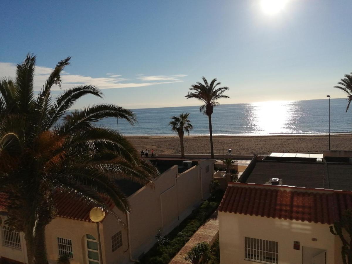 Estudio Frente Al Mar Roquetas de Mar Ngoại thất bức ảnh