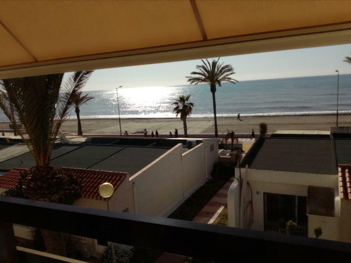 Estudio Frente Al Mar Roquetas de Mar Ngoại thất bức ảnh